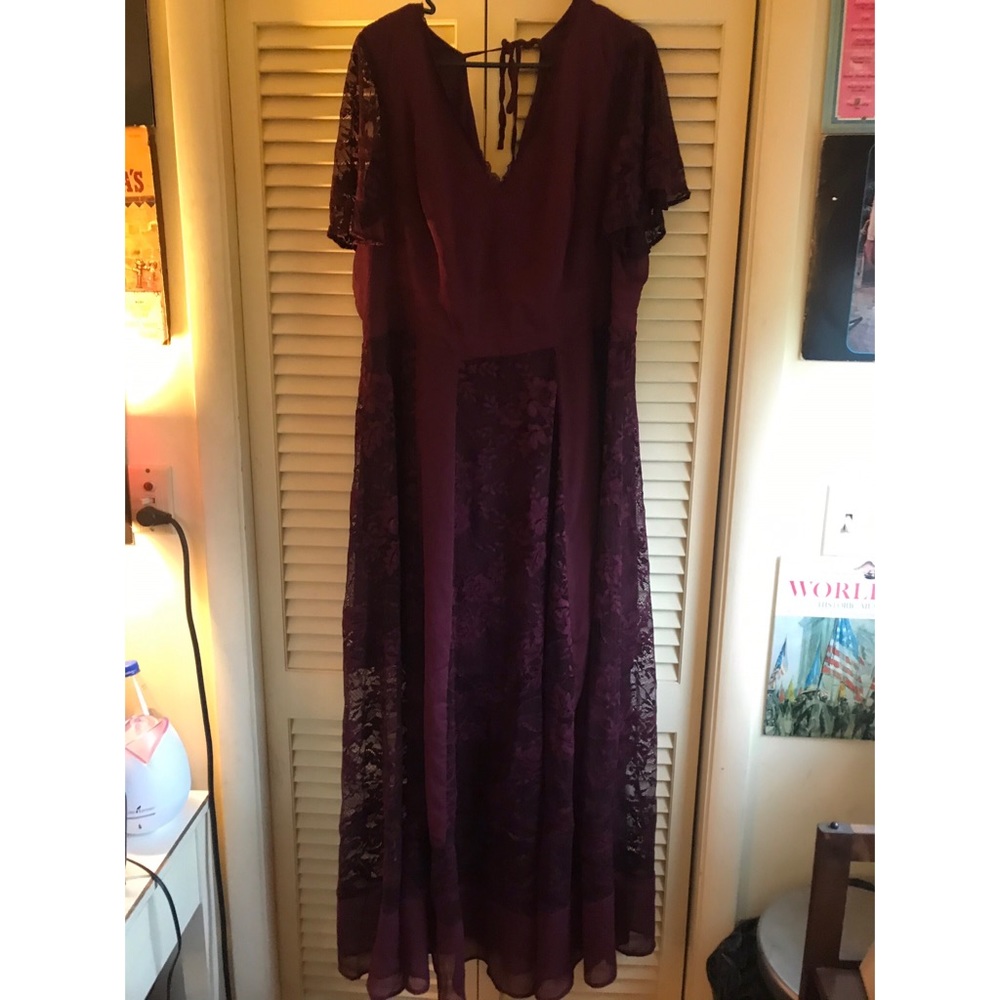 Lace overlay Torrid dress